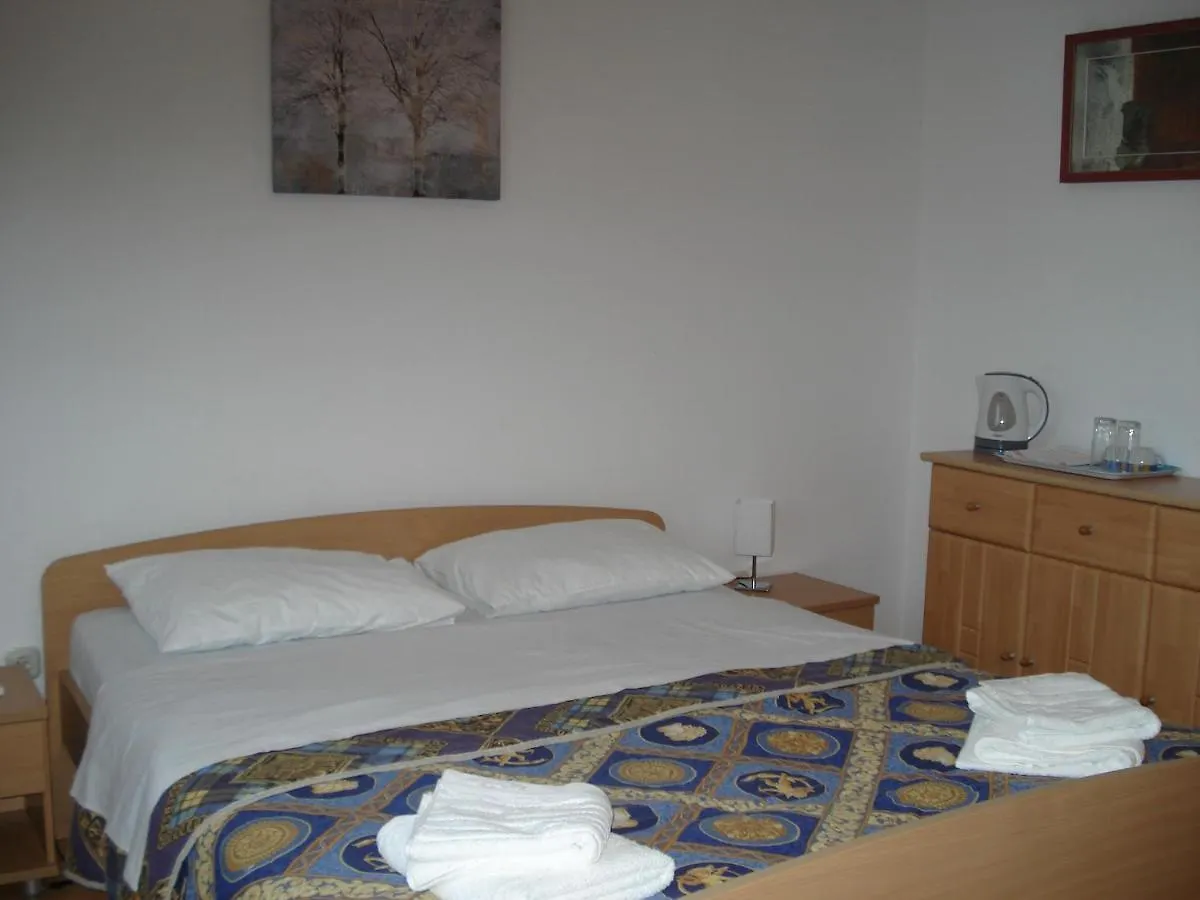 Apartmani I Soba Mia Porec Apartment