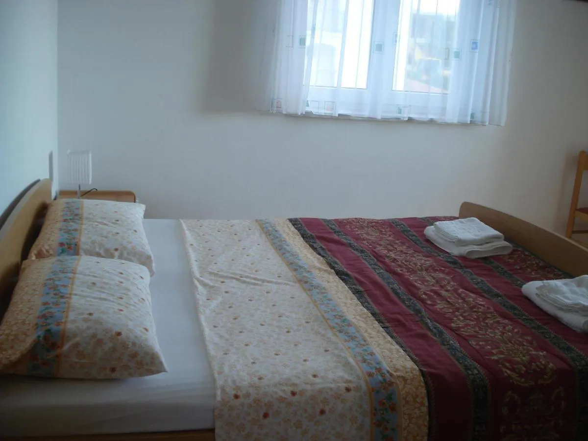 Apartment Apartmani I Soba Mia Porec Croatia